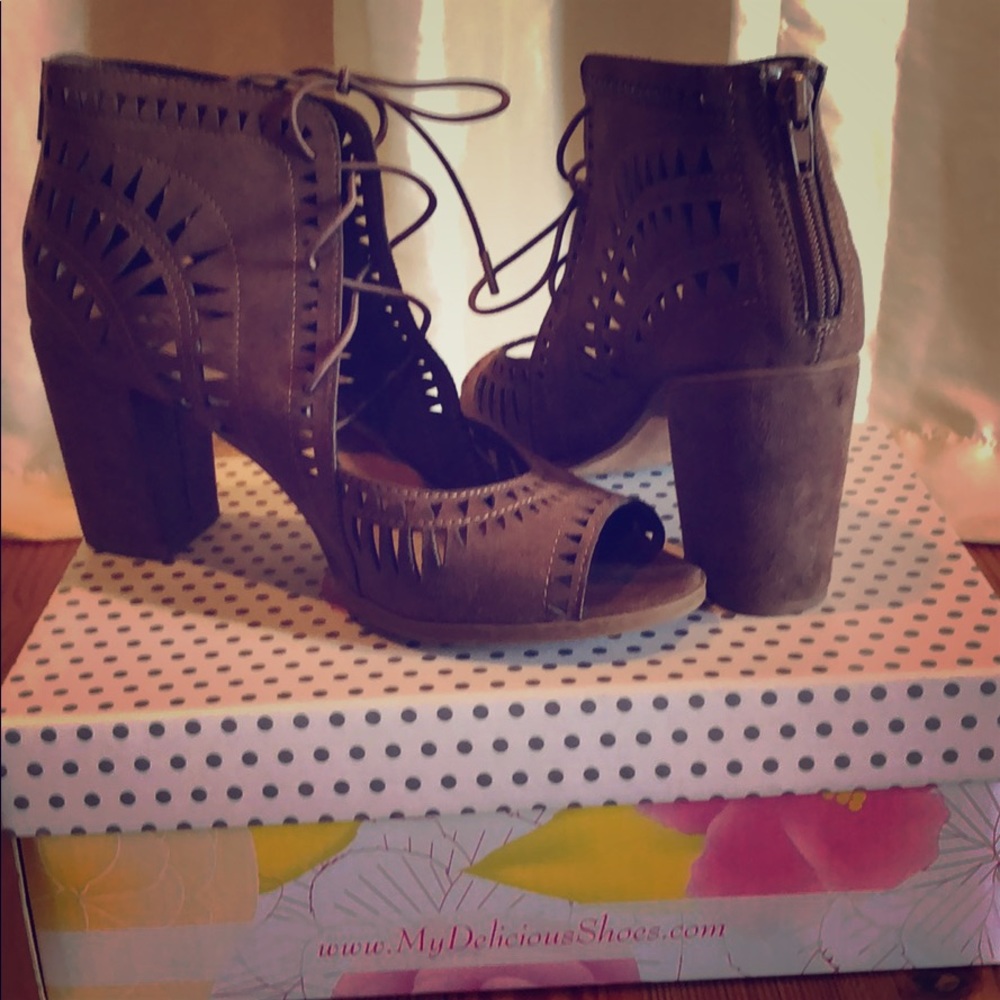 Suede Open Toe Lace-up Booties